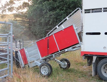 Porta Yard Feature: Flexible Trailer & Loading Ramp